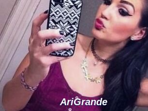 AriGrande