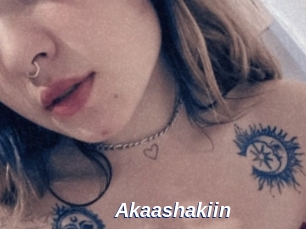 Akaashakiin