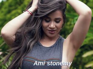 Ami_stonemy