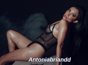 Antoniabriandd