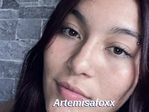 Artemisafoxx
