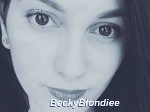 BeckyBlondiee