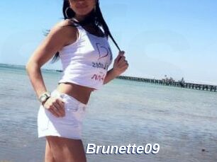 Brunette09