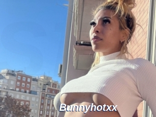 Bunnyhotxx