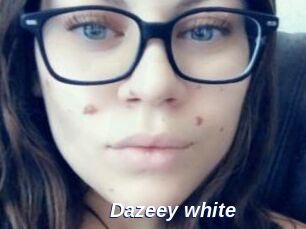 Dazeey_white