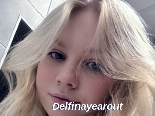 Delfinayearout