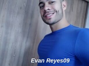 Evan_Reyes09