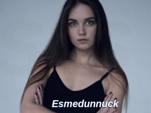 Esmedunnuck