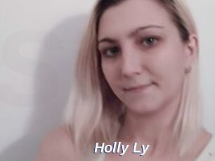 Holly_Ly
