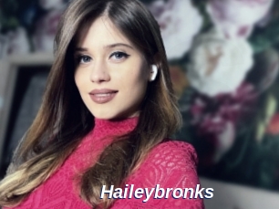 Haileybronks