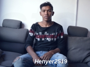 Henyer2519