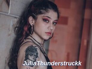 JuliaThunderstruckk