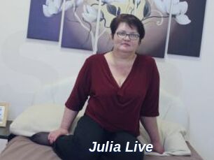 Julia_Live