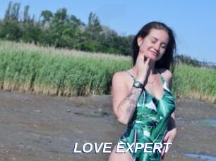LOVE_EXPERT