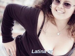 Latina_69