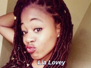 Lia_Lovey