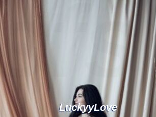 LuckyyLove