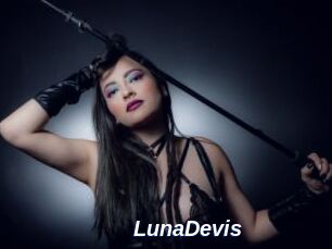 LunaDevis