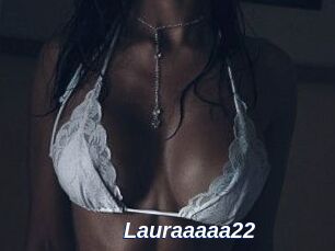 Lauraaaaa22