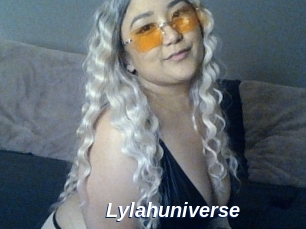 Lylahuniverse