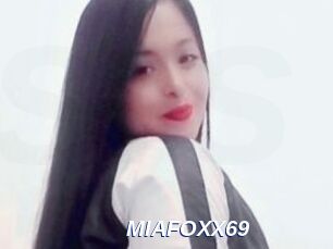 MIAFOXX69