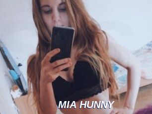 MIA_HUNNY