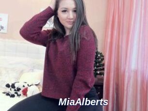 MiaAlberts
