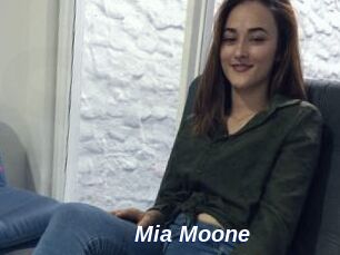 Mia_Moone