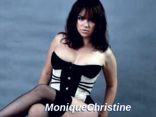 MoniqueChristine