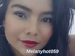 Melanyhot059