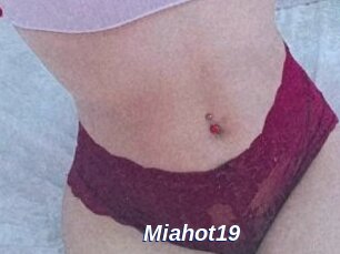Miahot19
