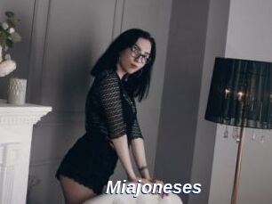 Miajoneses