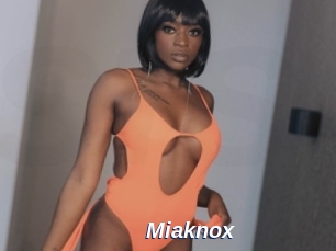 Miaknox