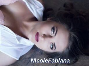 NicoleFabiana