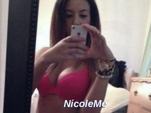 NicoleMe