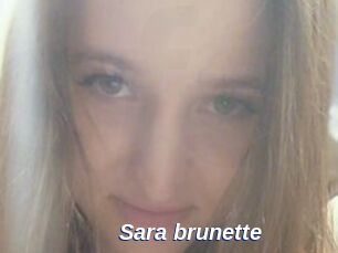 Sara_brunette