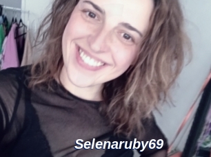 Selenaruby69