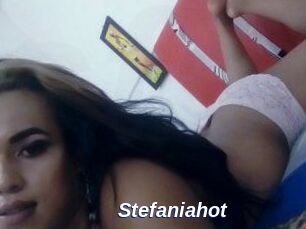 Stefaniahot