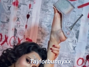 Taylorbunnyxx