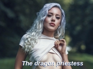 The_dragon_priestess