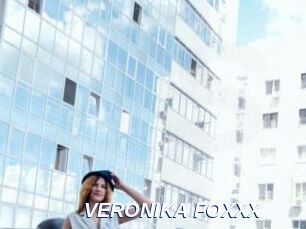 VERONIKA_FOXXX